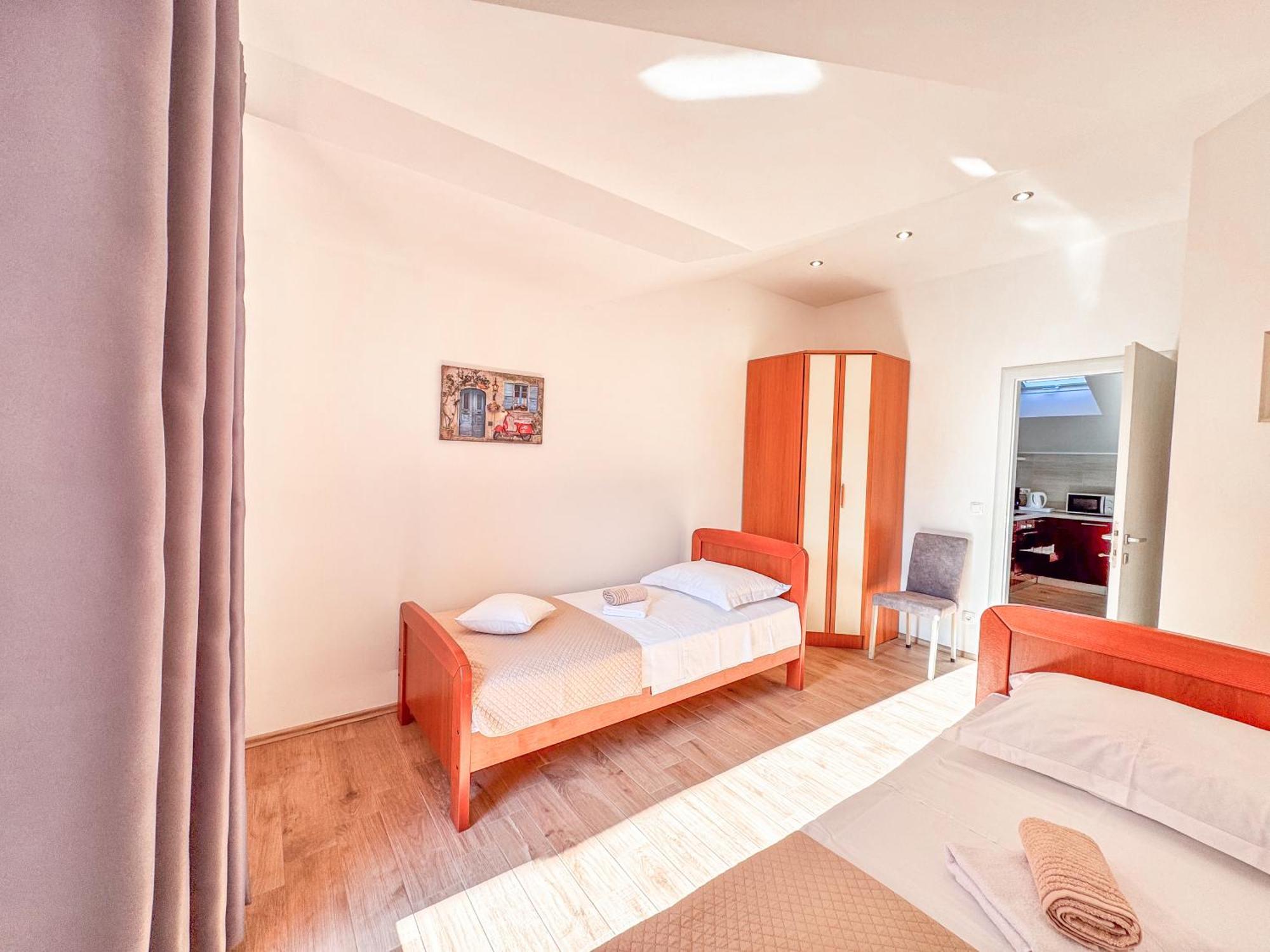 Regina Del Mare Apartment Slatine Luaran gambar